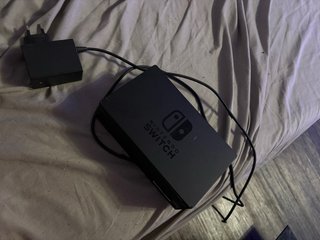 Nintendo Switch + Base e Caricatore
