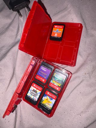 Nintendo Switch + Base e Caricatore