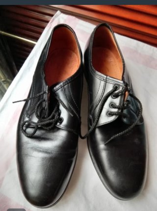 Scarpe in pelle da uomo
