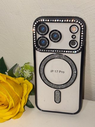 Cover per iPhone 17 Pro con strass