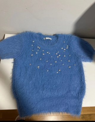 Jersey Zara azul peluche con pedrería