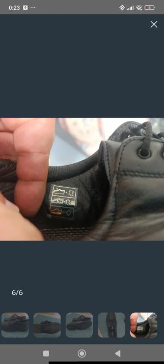Scarpe nere con lacci