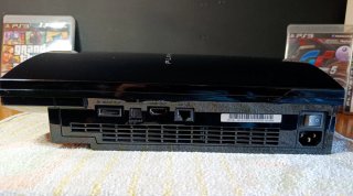 Consola PS3 con 300 Gb + Volante Ferrari + Giochi