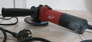 Amoladora Radial Milwaukee