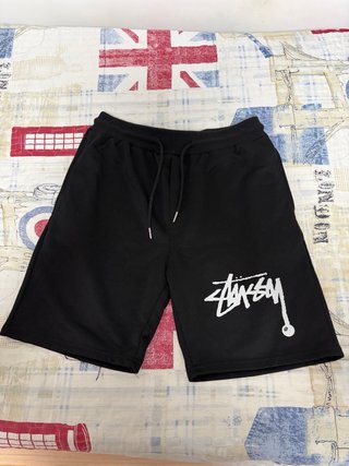 Pantalón corto Stussy negro