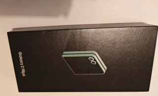 Samsung Galaxy Z Flip6 color menta