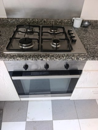 Horno eléctrico Beko Placa de Gas CataC 4 fuegos