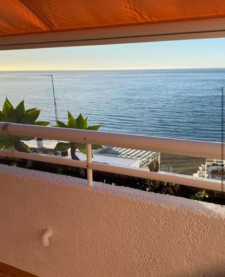 Piso en alquiler en Playa de la Fontanilla en Marbella