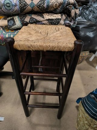 Set de 2 Taburetes de Madera y Ratán