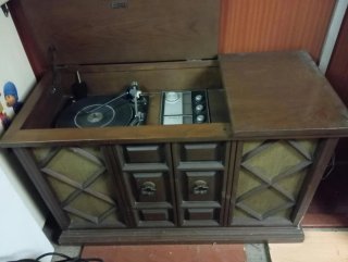 Mobili Zenith Stereo Radio Giradischi Vintage