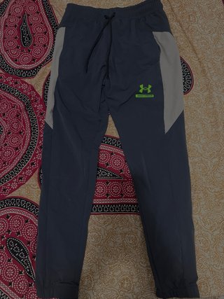Pantalón Deportivo Under