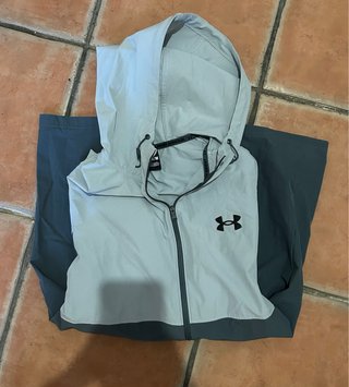 Conjunto deportivo Under Armour gris/verde M