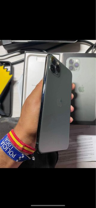 iPhone 11 Pro Max Night Green