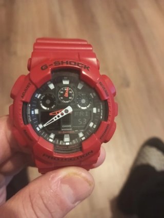 Reloj Casio G-Shock GA-100B-4AER Rojo
