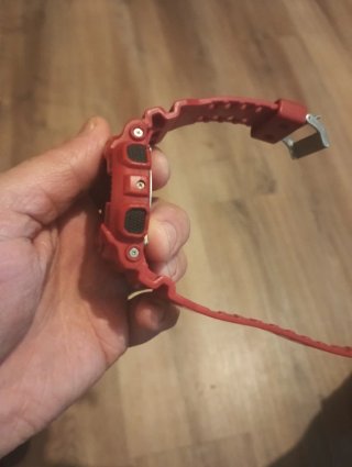 Reloj Casio G-Shock GA-100B-4AER Rojo