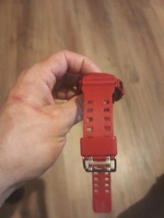 Reloj Casio G-Shock GA-100B-4AER Rojo