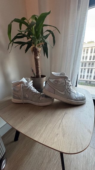 Zapatillas Nike Jordan Plateadas