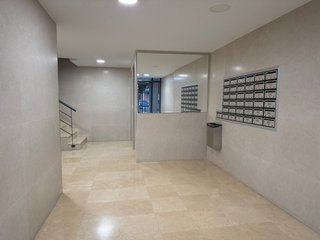 Piso de 77 m² con DOS ASCENSORES y GARAJE GRANDE