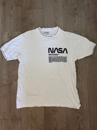 Camiseta NASA Pull&Bear Blanca Talla L
