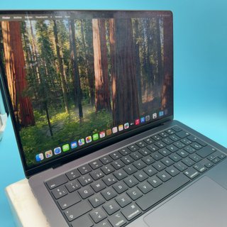 CON TARA - Portátil Apple MacBook Pro 14 M4 24GB Negro 14"