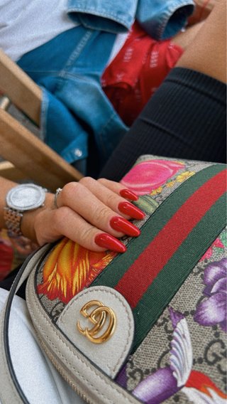 Bolso Gucci con estampado floral