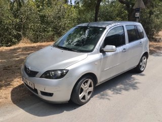 Mazda 2 Turbo diesel etiqueta B ITV recién pasada!