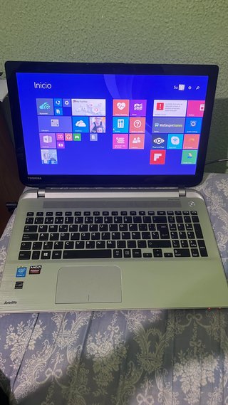 Toshiba Satellite S50-B Portátil