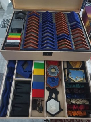 Catan 3D con caja madera y juegos originales