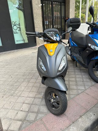 Scooter Eléctrico Piaggio 1 (2021)