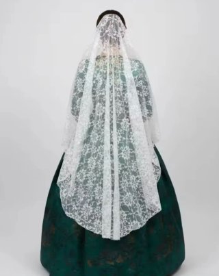 Mantilla de encaje blanco 100x220