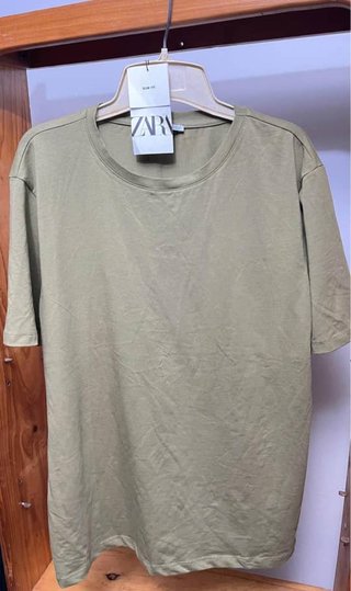 Camiseta Zara Verde Oliva Talla L