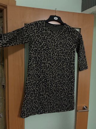 Vestido corto estampado animal