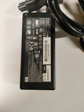 Cargador Portátil HP 65W