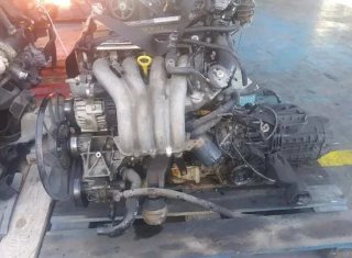 Motor completo Audi A4 Berlina 1.8 ADR