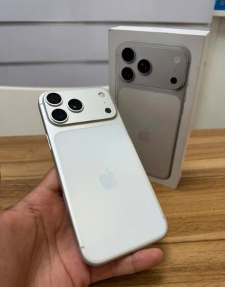 iPhone 17 Pro Max