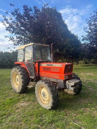 Tractor Kubota M7950DT funcionando perfectamente