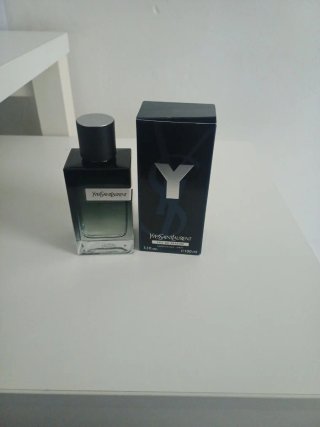 Yves Saint Laurent 100ml Eau de Parfum