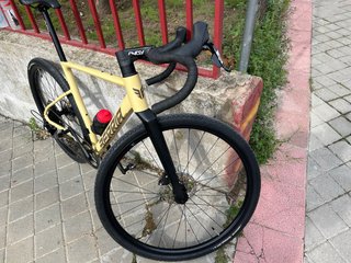 Bicicleta Gravel Berria Allroad Apex Sram