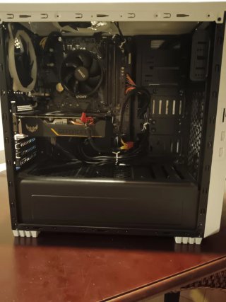 PC Gaming Ryzen 2600 GTX 1650 4GB