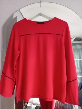 Camiseta Roja Manga Larga Purificación García