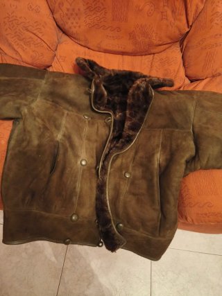 Chaqueta de Ante Verde con Interior de Pelo