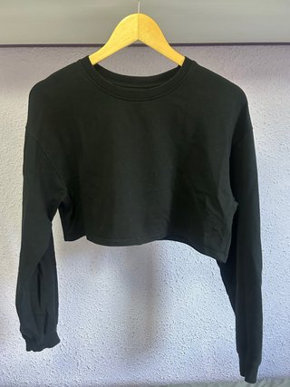 Jersey Negro Crop Top
