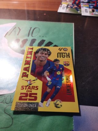 Cromo Panini Lamine Yamal Stars on 25