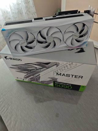 Gigabyte Aorus Master RTX 5090 Pro Ice