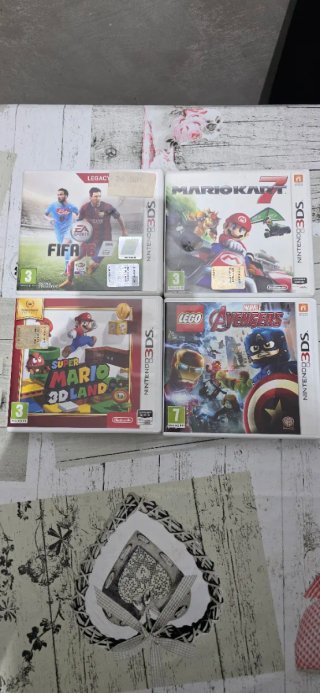 Giochi Nintendo 3DS: FIFA, Mario Kart 7, Super Mar