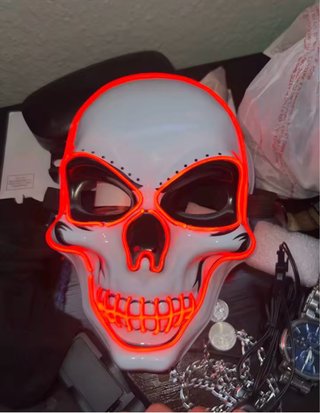 Máscara de Calavera con Luz LED