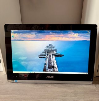 PC i3 Asus All in One 21.5”