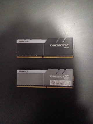 Memoria RAM G.Skill TridentZ RGB 16GB DDR4
