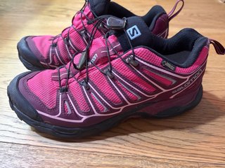 Salomon Gore-Tex Rosa/Morado 1 CORDÓN ROTO