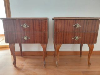 Coppia di Comodini Antichi